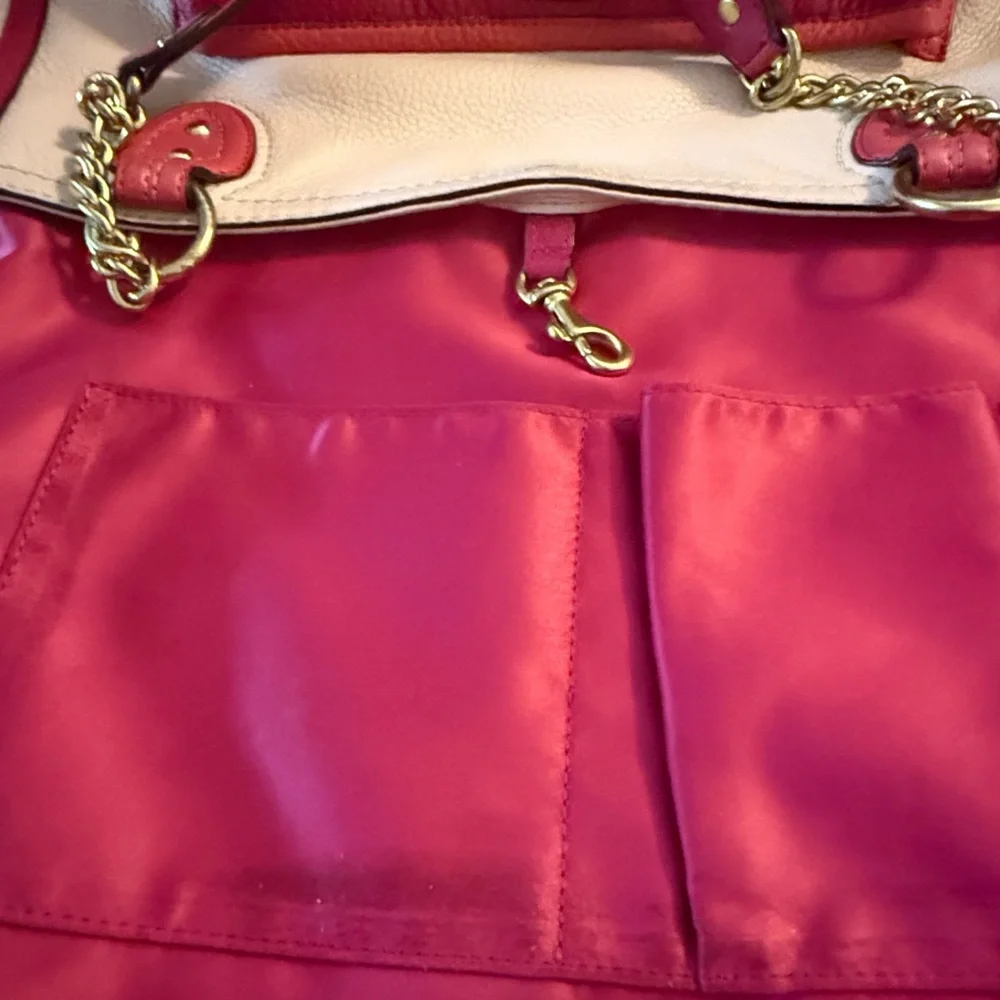 Y2K Coach Multicolored Pebbled Leather. Stylish Leather bag.